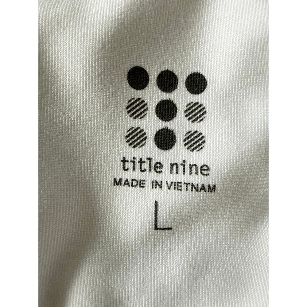 Title Nine Sunbuster Short Sleeve Pullover 1/4 Zip in White Size L Activewear - Picture 9 of 9